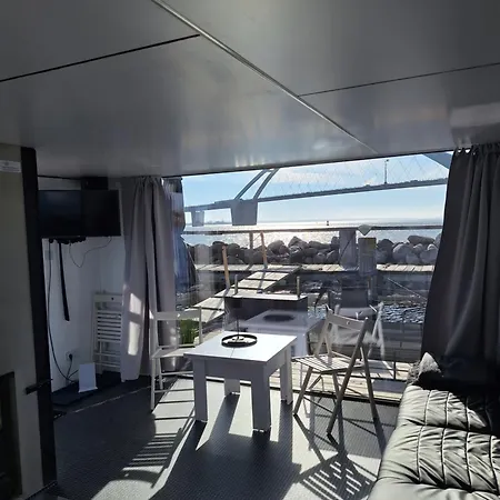 Villa Houseboat Of Grimm à Fehmarn Extérieur photo