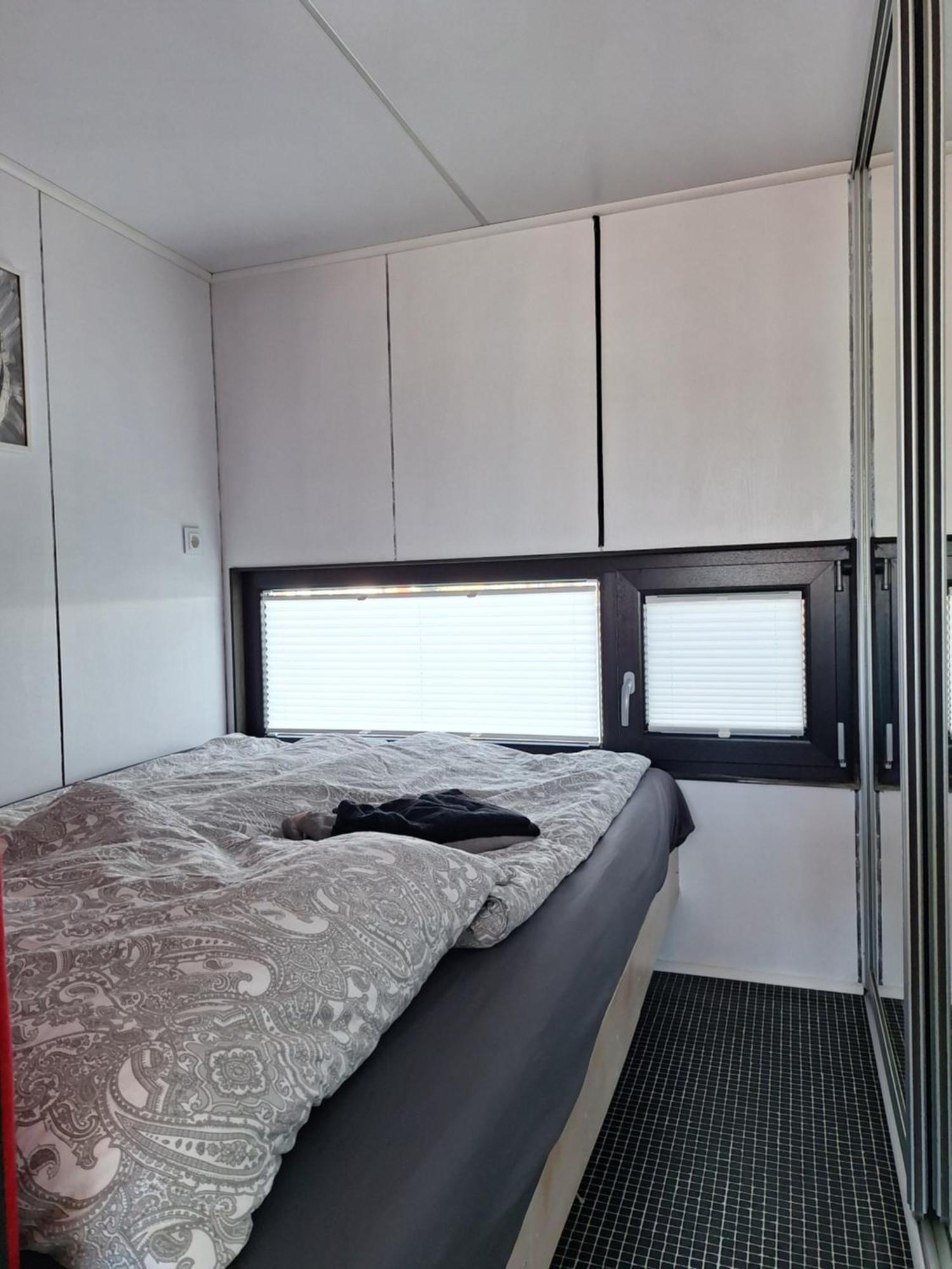 Houseboat Of Grimm Hébergement de vacances Fehmarn